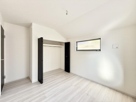 ���̑����� �������D��ŉ��₩�Ȏ��Ԃ��������