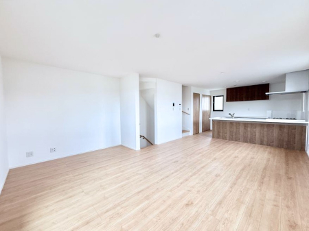 rO 났ƏΊ炪W܂AS܂郊rO