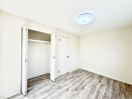 �Q�� ���������̔z�u��ʋC���̗ǂ��݌v�ŕ����̋�C�������炸�A��ɐV�N�ȋ�C������܂�