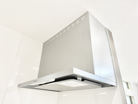 ���̑����� �ݔ����������̏��C����������C��ɗU������A�����I�ɔr�����ł��܂��B