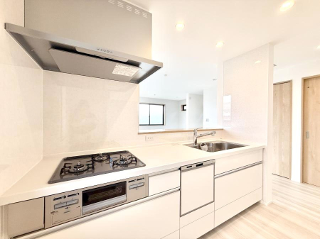 �L�b�`�� ���������y���݂ƐH�ׂ�K����͂���L�b�`��