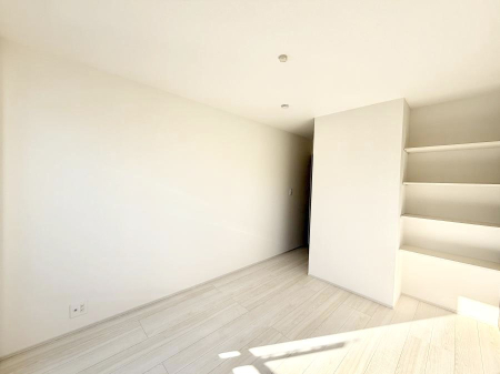 �Q�� ���������̔z�u��ʋC���̗ǂ��݌v�ŕ����̋�C�������炸�A��ɐV�N�ȋ�C������܂�