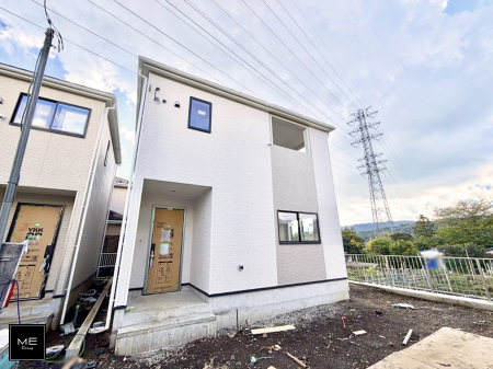 nOώʐ^ OρV炵n܂ꏊŁAƑJ[߂