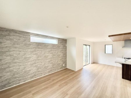 rO 났ƏΊ炪W܂AS܂郊rO