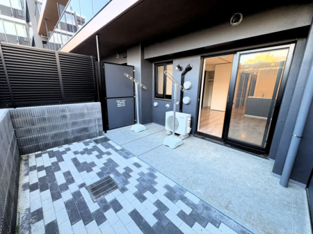 oRj[ K[fjOOKIy݂L鉮O