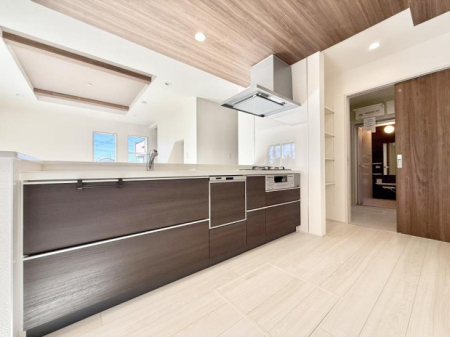 �L�b�`�� �������V���v���Ŕ������S�n�悢���Ԃ𐶂ރL�b�`�����