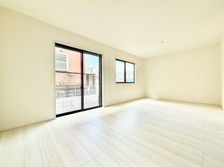 ���r���O �����������������Ɠ��ʂɂ���A�e���̋��