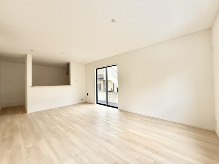 rO 났ƏΊ炪W܂AS܂郊rO