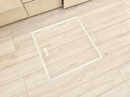 ̑ ݔBꂽ[Xy[XŉƑŜXbL