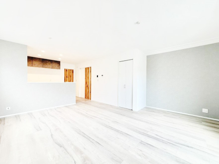 ���r���O ���������났�ƏΊ炪�W�܂�A�S���܂郊�r���O