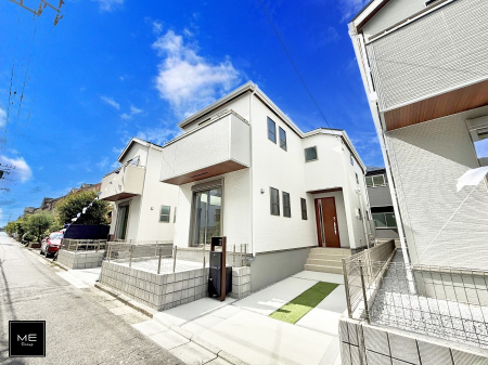 nOώʐ^ OρV炵n܂ꏊŁAƑJ[߂