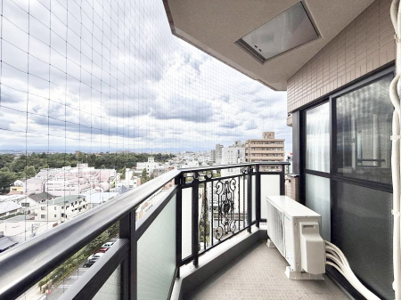 oRj[  G߂̈ڂ낢JIȋԂł