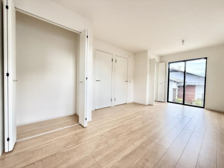 ̑ F̂ŉ₩ȎԂy߂܂