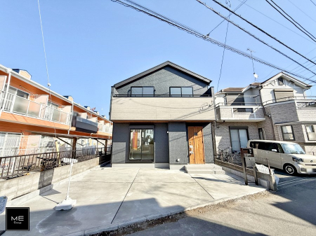 nOώʐ^ OρV炵n܂ꏊŁAƑJ[߂