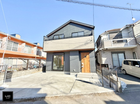 nOώʐ^ OρV炵n܂ꏊŁAƑJ[߂