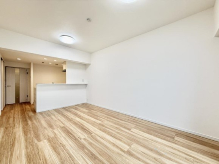 ���r���O �����������������Ɠ��ʂɂ���A�e���̋��