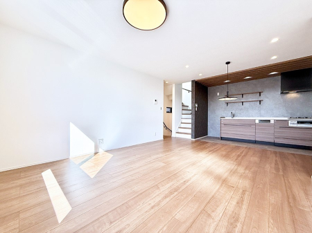 ���r���O ���������C�ɓ���̏ꏊ�ŁA�̂�т�Ƃ������Ԃ�