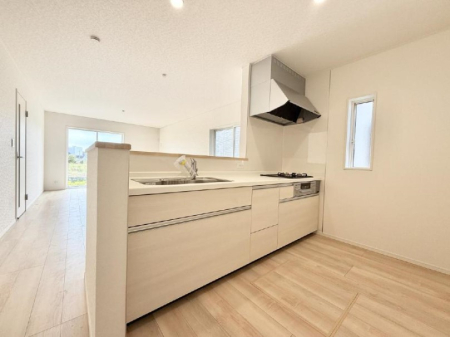 Lb` ƑƂȂAR~jP[V̏