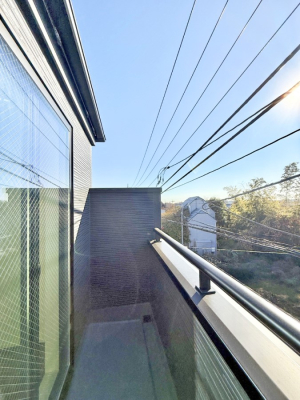 �o���R�j�[ ������ �G�߂̈ڂ낢����������J���I�ȋ�Ԃł�