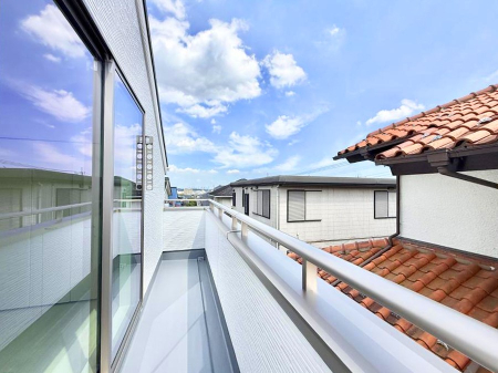 oRj[  G߂̈ڂ낢JIȋԂł