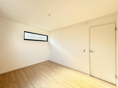 �q������ �������v���C�x�[�g��ԂƂ��ĐÂ��ŗ�������������񋟂��Ă���܂�