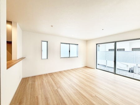 ���r���O ���������났�ƏΊ炪�W�܂�A�S���܂郊�r���O