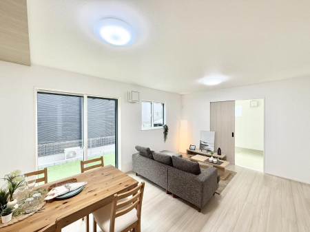 rO Cɓ̏ꏊŁÂтƂԂ