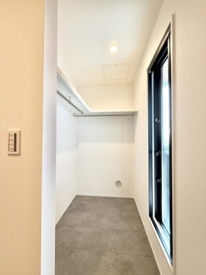 ���[ ����