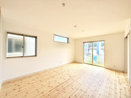 ���r���O �����������������Ɠ��ʂɂ���A�e���̋��