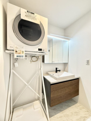 ʑEʏ 邢ʏ͖̎yłႢł