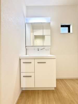 ���ʑ�E���ʏ� �������Ƒ��݂�Ȃ��g���₷���z�u�ł�