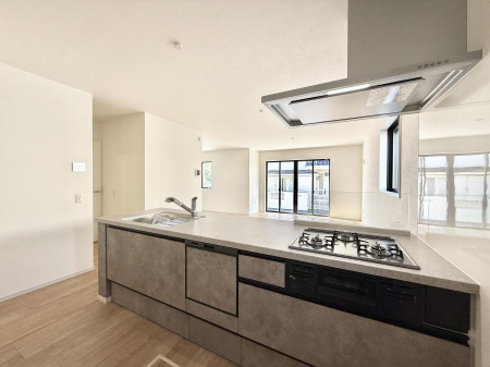 �L�b�`�� �����������������Ɗy�����Ȃ�A���K�ȃL�b�`�����