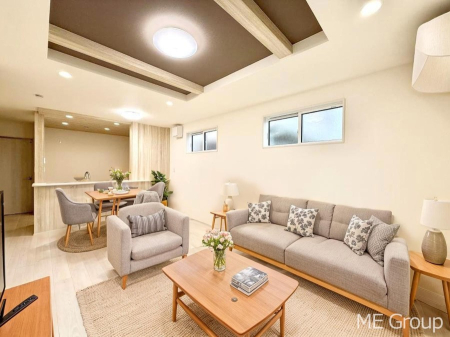 rO 肰ȂfUCZX悭oƋCGł