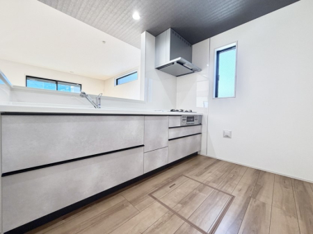 �L�b�`�� ���������y���݂ƐH�ׂ�K����͂���L�b�`��