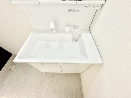 ̑ ݔ􂢂􂤎KɎg֗ȃV[