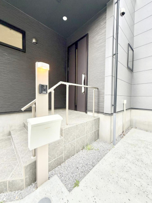 ���� �O�ρ� �V���v���Ŕ������A�Z�܂��̑���ۂ��ʂ錺�ւł�