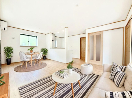 rO Ƌ̔zu₷͗lւy߂ԁƋCGł