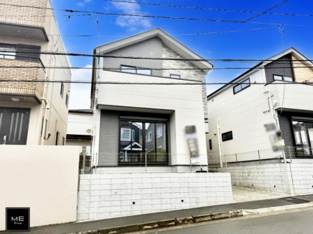 nOώʐ^ OρV炵n܂ꏊŁAƑJ[߂