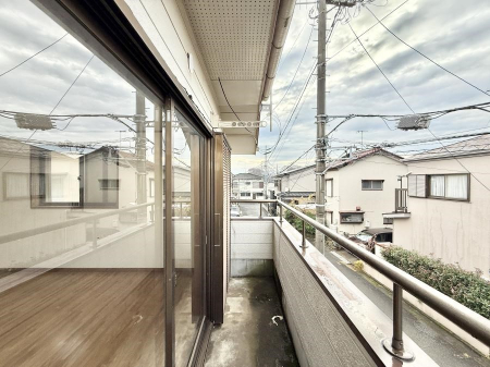 �o���R�j�[ ������ �G�߂̈ڂ낢����������J���I�ȋ�Ԃł�