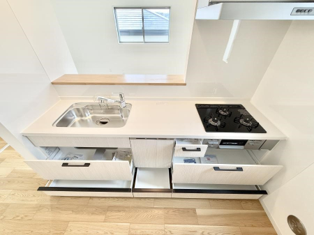 Lb` ƑƂȂAR~jP[V̏