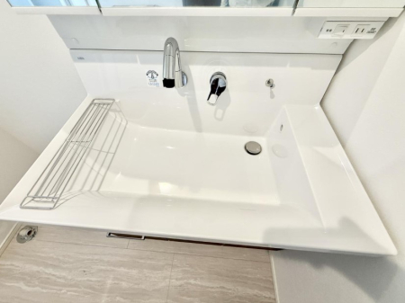 ̑ ݔ􂢂􂤎KɎg֗ȃV[