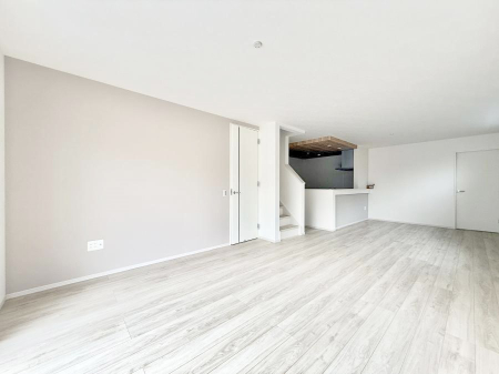 ���r���O �������S���������ꏊ�A�������߂����郊�r���O