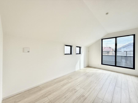 ���̑����� �������D��ŉ��₩�Ȏ��Ԃ��������