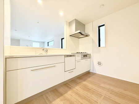 �L�b�`�� ���������y���݂ƐH�ׂ�K����͂���L�b�`��