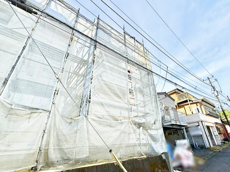 nOώʐ^ OρV炵n܂ꏊŁAƑJ[߂