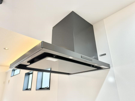 ���̑����� �ݔ����������̏��C����������C��ɗU������A�����I�ɔr�����ł��܂��B