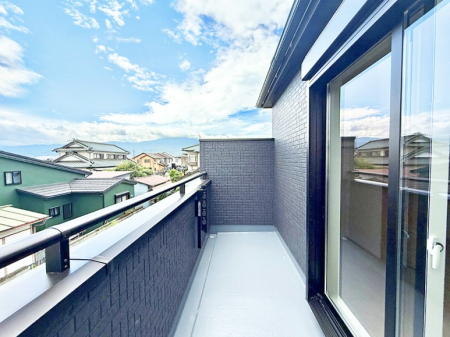 oRj[  G߂̈ڂ낢JIȋԂł