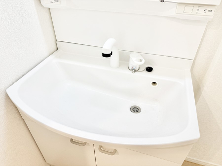 ���̑����� �ݔ����ׂ��������܂Ő􂢂₷���֗��ȃn���h�V�����[�t��