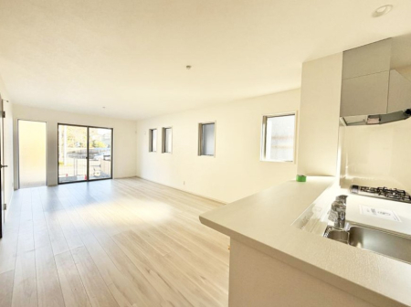 ���r���O ���������R�Ɖ�b�����܂��A�S�n�悢�ЂƂƂ�