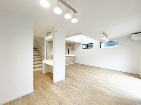 rO VvґA؂ȐlƉ߂Sقǂ